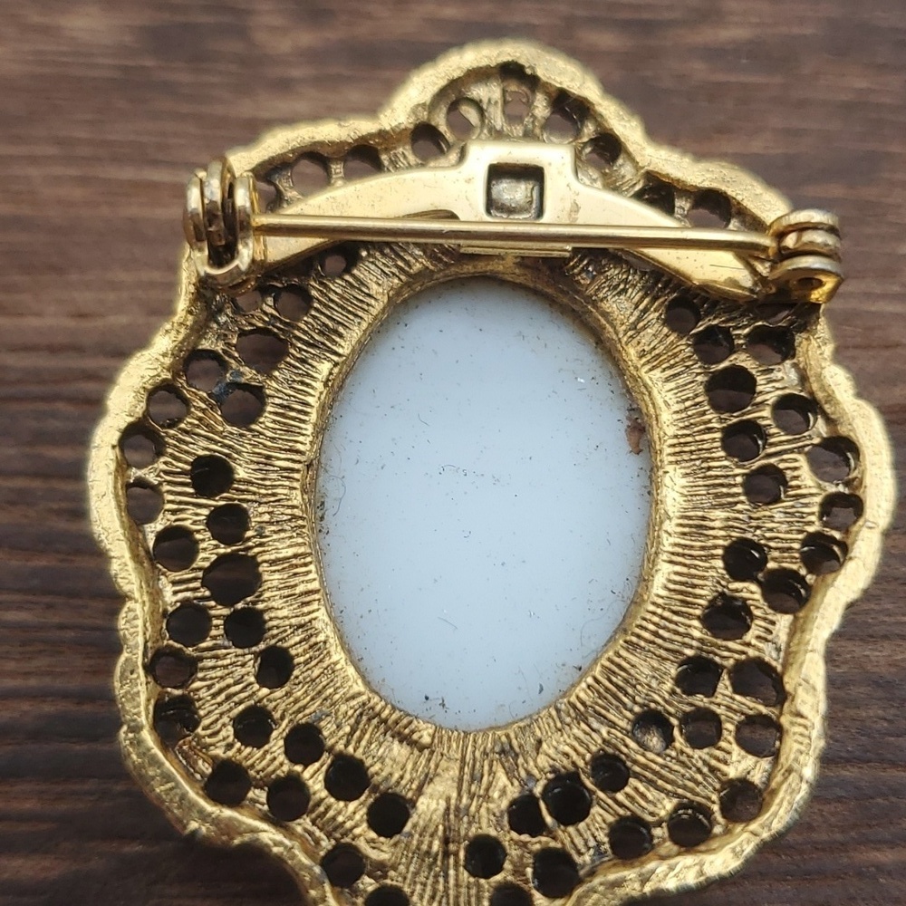 B638 antique Mona Lisa cameo brooch heirloom collectible fashion - Picture 6 of 7